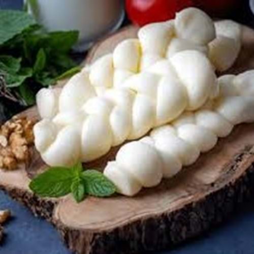 AKPA ŞAVAK ÖRGÜ PEYNİRİ 1700 G TAZE YARIM YAĞLI